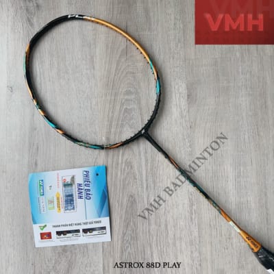 Yonex Astrox 88d Play